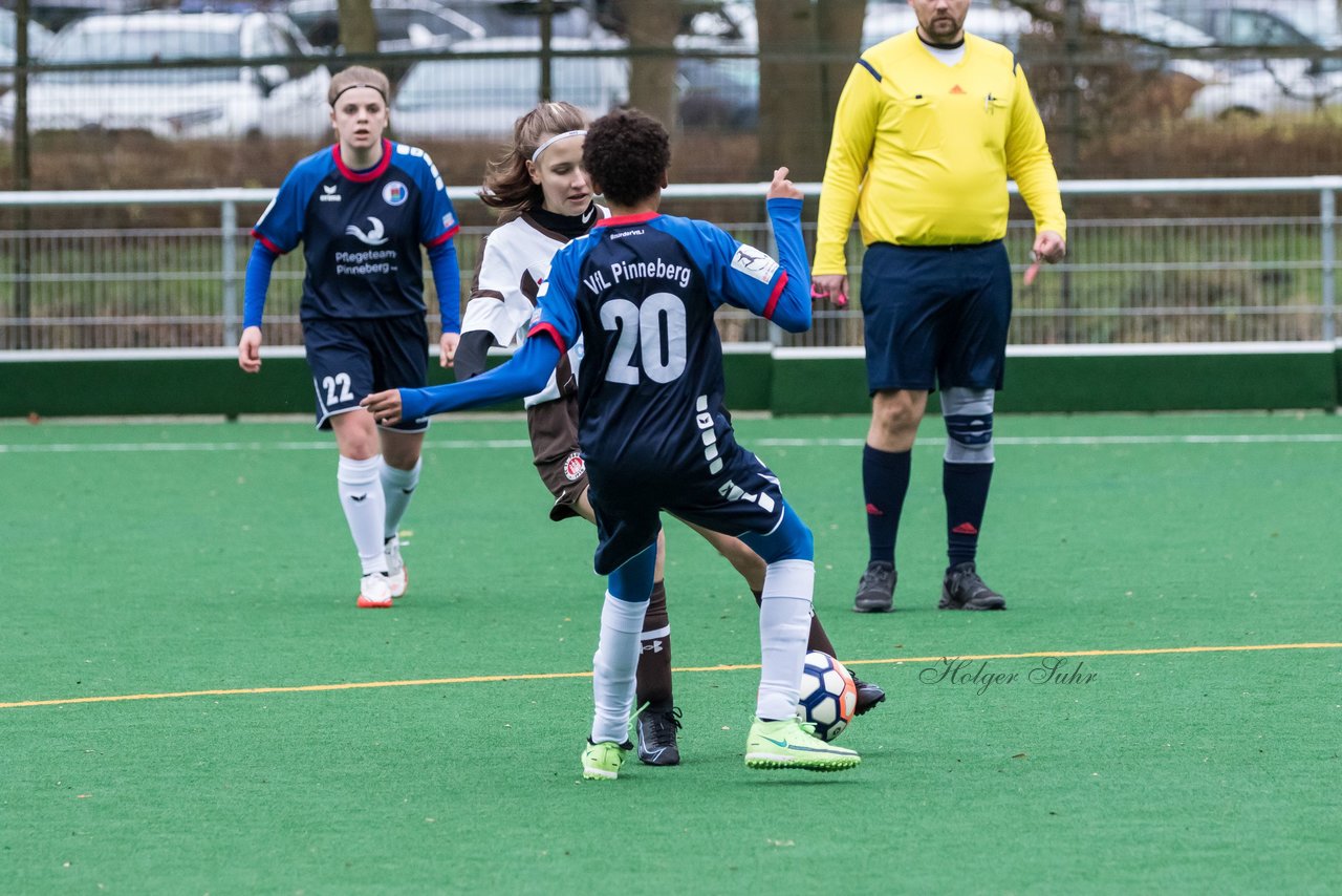 Bild 300 - wBJ VfL Pinneberg - St. Pauli : Ergebnis: 7:0 (Abbruch)